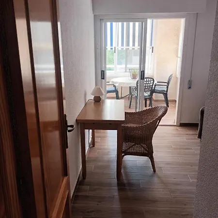 Piso Jardin Del Mar 公寓