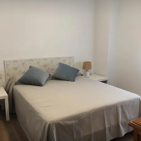 Piso Jardin Del Mar 坎佩略